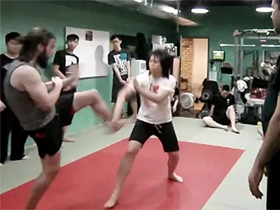Image-kung-fu-trainees-kung-fu-technique-application-drills